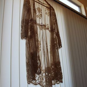 Arizona Jean Tan Lace Shawl/tunic